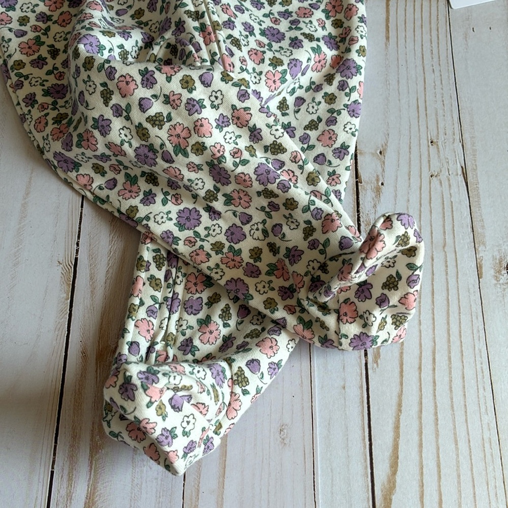 NWT Carters Tiny Playful Flowers Pink Purple Girls Footed Zip Up Pajamas SZ 9M - Picture 2 of 7